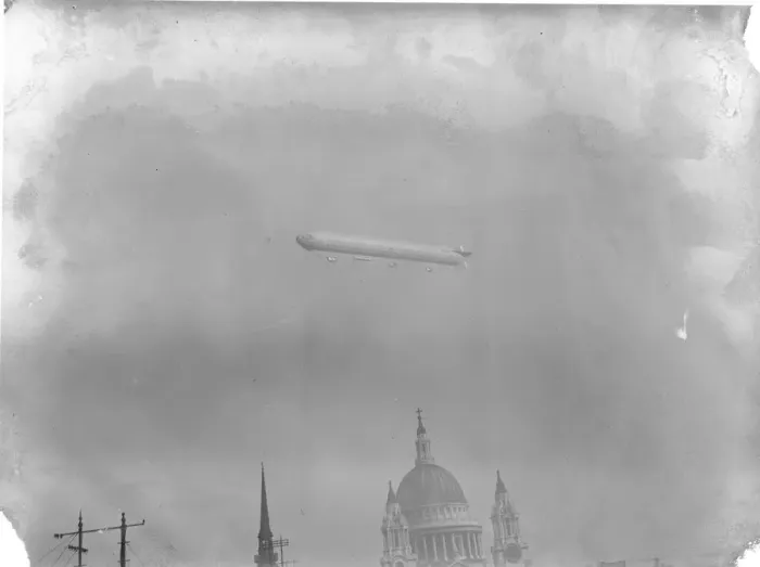 Framed Print : Great Airship over London R26 (the first airship designated under the new system Framed Print : Great Airship over London R26 (the first airship designated under the new system