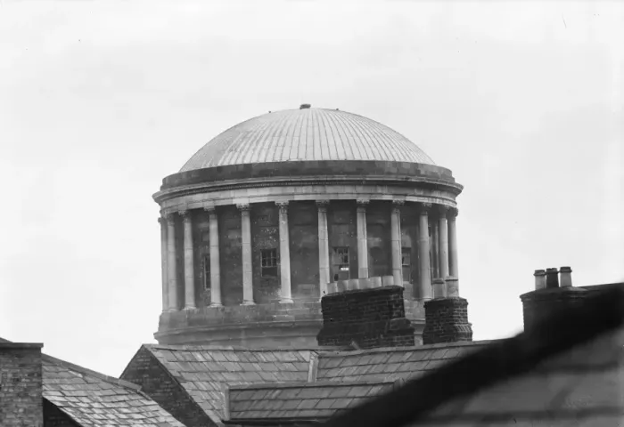 Framed Print : The Great Battle of Dublin The capture of the four courts Dublin The dome of Framed Print : The Great Battle of Dublin The capture of the four courts Dublin The dome of