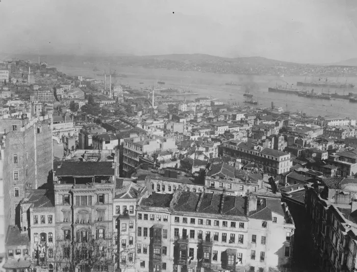 Framed Print : Great fire in Constantinople. A view of the Greek quarter. 22 January 1929 Framed Print : Great fire in Constantinople. A view of the Greek quarter. 22 January 1929