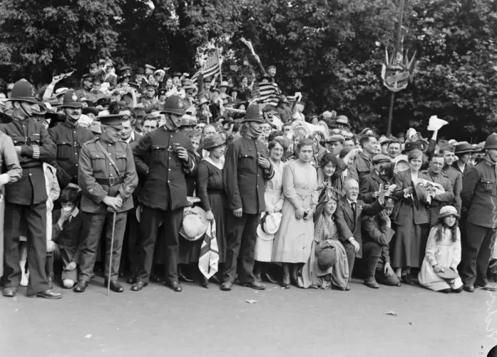 Framed Print : The Great Victory March. Some of the spectators. 19 July 1919 Framed Print : The Great Victory March. Some of the spectators. 19 July 1919
