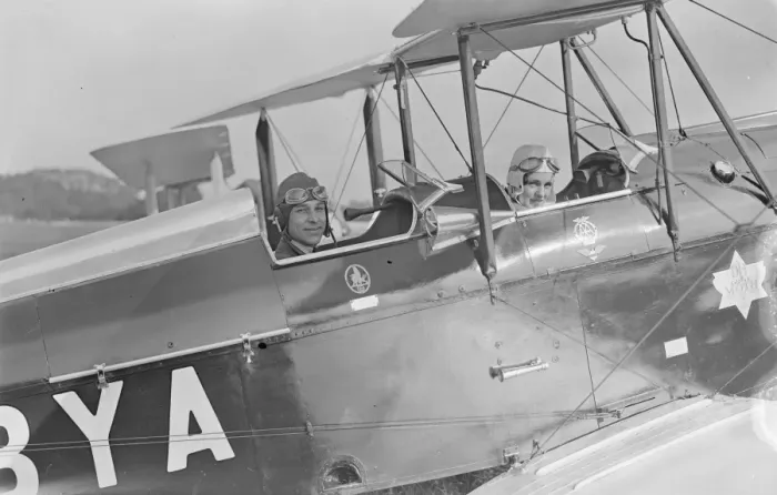 Framed Print : Guild of air pilots and navigators display at Brooklands Mr Maldon Harley and Miss Framed Print : Guild of air pilots and navigators display at Brooklands Mr Maldon Harley and Miss