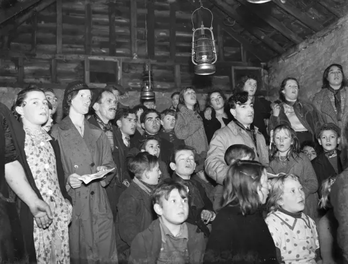 Framed Print : Gypsy childrens Sunday school in the cow shed in St Mary Cray Framed Print : Gypsy childrens Sunday school in the cow shed in St Mary Cray