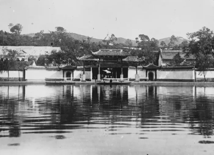 Framed Print : Hangchow occupied by Cantonese. 19 February 1927 Framed Print : Hangchow occupied by Cantonese. 19 February 1927