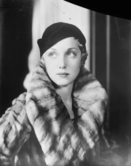 Framed Print : A hat thats quite popular this season. Miss Leila Hyams, the film star, shows Framed Print : A hat thats quite popular this season. Miss Leila Hyams, the film star, shows