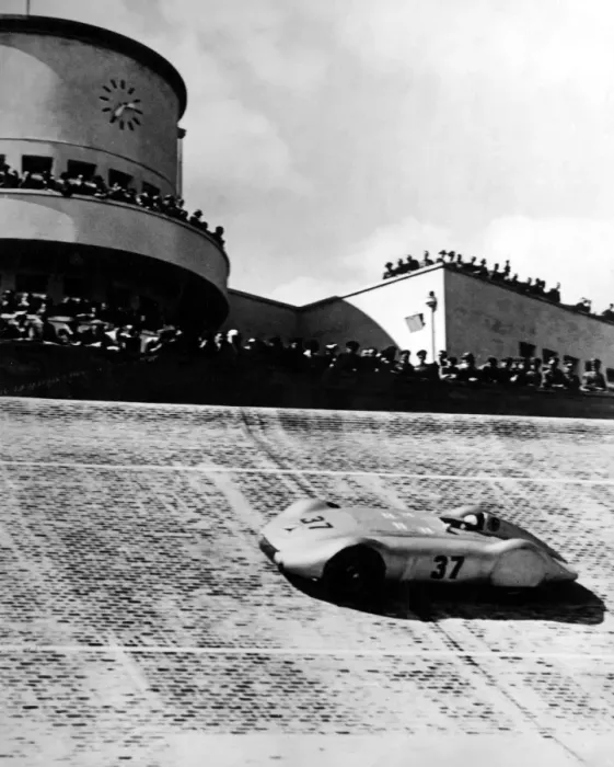 Framed Print : Hermann Lang in his Mercedes-Benz, winner of the International Avus-Rennen