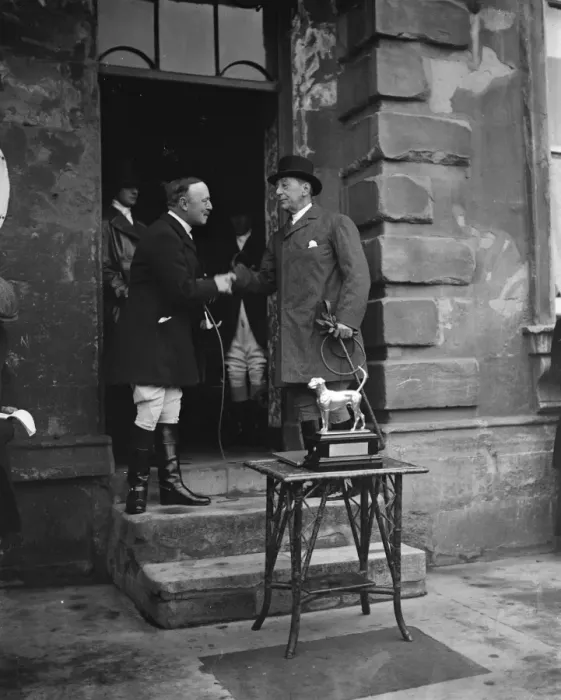 Framed Print : Heythrop Hunt Meet Presentation to Captain Brassey At a meet of the Heythrop Hunt Framed Print : Heythrop Hunt Meet Presentation to Captain Brassey At a meet of the Heythrop Hunt
