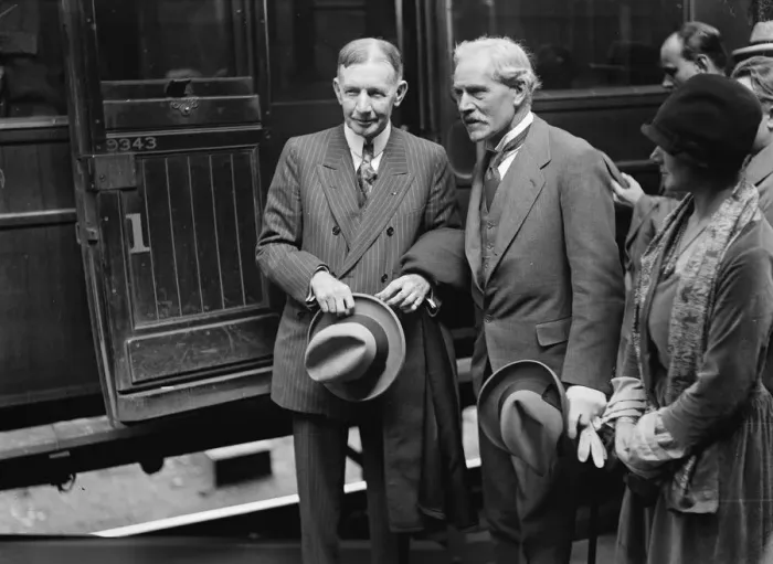 Framed Print : Historic meeting of Premier, Mr Ramsay MacDonald and the American ambassador in the Highlands Framed Print : Historic meeting of Premier, Mr Ramsay MacDonald and the American ambassador in the Highlands