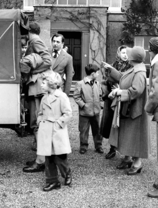 Framed Print : HM the Queen Elizabeth II, the Queen Mother with Prince Charles and Princess Anne Framed Print : HM the Queen Elizabeth II, the Queen Mother with Prince Charles and Princess Anne