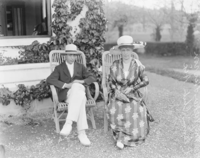 Framed Print : Hon Mrs Vickers and her son at Six Le Bain 1922
