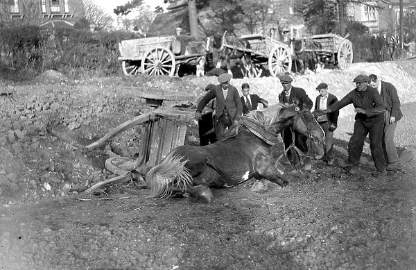 Horse mishap, overturned cart, fallen down horse (Sidcup Hill). 1934