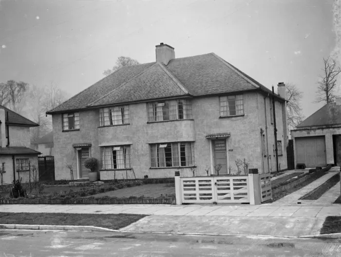 Framed Print : Houses in Northcray near Sidcup, Kent. 28 March 1939 Framed Print : Houses in Northcray near Sidcup, Kent. 28 March 1939