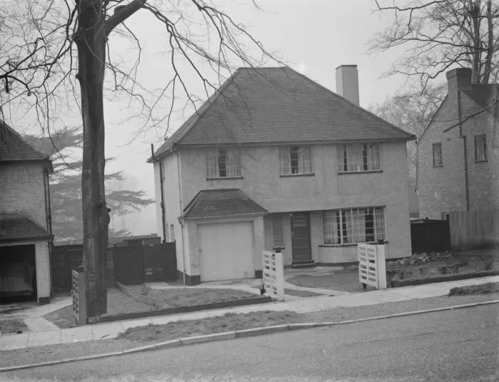 Framed Print : Houses in Northcray near Sidcup, Kent. 28 March 1939 Framed Print : Houses in Northcray near Sidcup, Kent. 28 March 1939
