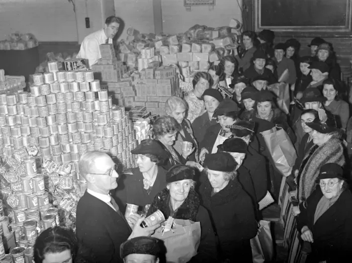 Framed Print : Hoxton Market Mission outing. Distribution of christmas gifts. 20 December 1939 Framed Print : Hoxton Market Mission outing. Distribution of christmas gifts. 20 December 1939