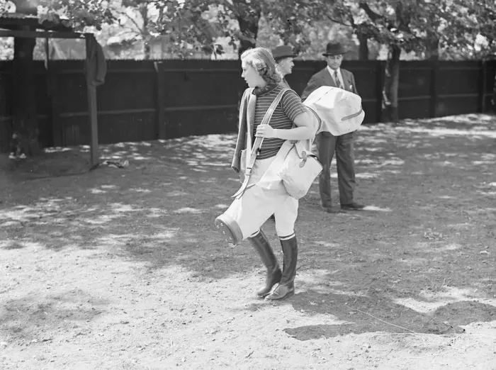 Framed Print : Hurlingham Ladies Polo. Misss M Rolt ( Grimsthorpe ) 1938 Framed Print : Hurlingham Ladies Polo. Misss M Rolt ( Grimsthorpe ) 1938