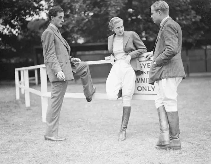 Framed Print : Hurlingham Ladies Polo. Racing Cheetahs versus Highfield, 1st tie Clanbrassil cup Mr John Lakin Framed Print : Hurlingham Ladies Polo. Racing Cheetahs versus Highfield, 1st tie Clanbrassil cup Mr John Lakin