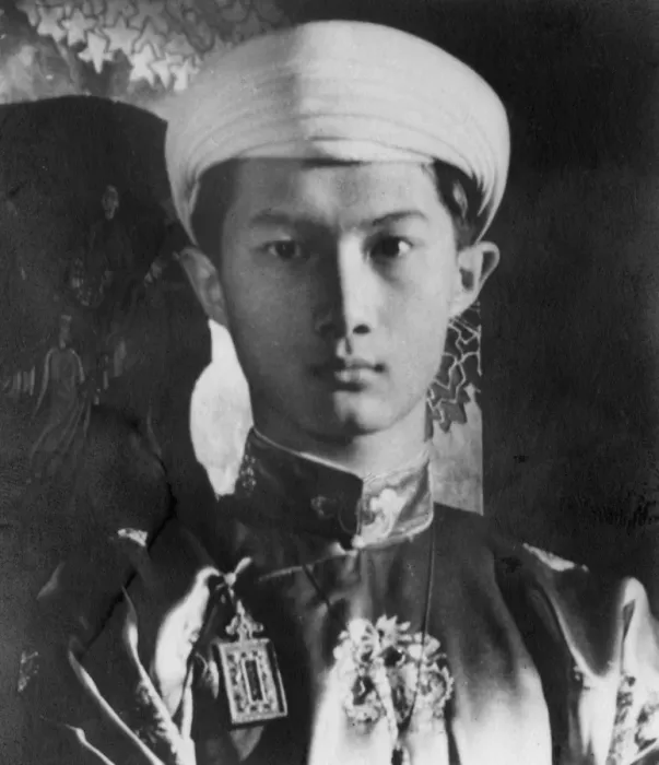 Framed Print : His Imperial Highness Crown Prince Bao Long of Vietnam April 1953 Framed Print : His Imperial Highness Crown Prince Bao Long of Vietnam April 1953