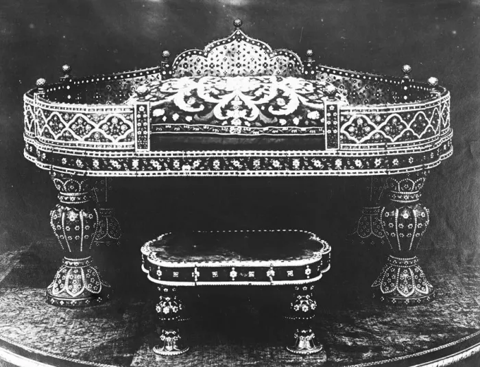 Framed Print : Imperial Turkish treasury at Stamboul opened to the public for the first time Framed Print : Imperial Turkish treasury at Stamboul opened to the public for the first time
