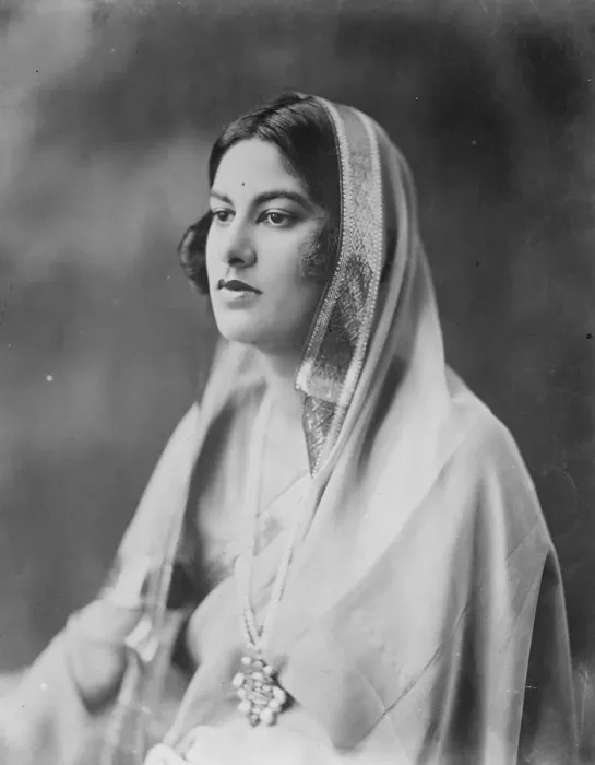 Framed Print : Indian rulers beautiful consort who will be seen in London this season. The Ranee of Mandi Framed Print : Indian rulers beautiful consort who will be seen in London this season. The Ranee of Mandi