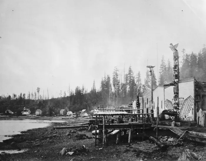 Framed Print : An Indian village at Alert Bay, British Columbia, Canada Showing one of the oldest Framed Print : An Indian village at Alert Bay, British Columbia, Canada Showing one of the oldest