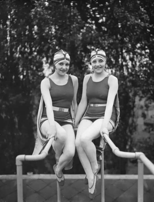 Framed Print : The inseparable dodge twins at Chiswick Baths. 20 July 1926 Framed Print : The inseparable dodge twins at Chiswick Baths. 20 July 1926