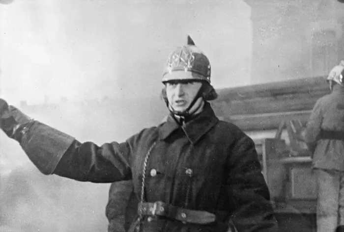 Framed Print : Irene Martens chief of the 18th Fire Brigade, Leningrad signalling directions to Framed Print : Irene Martens chief of the 18th Fire Brigade, Leningrad signalling directions to