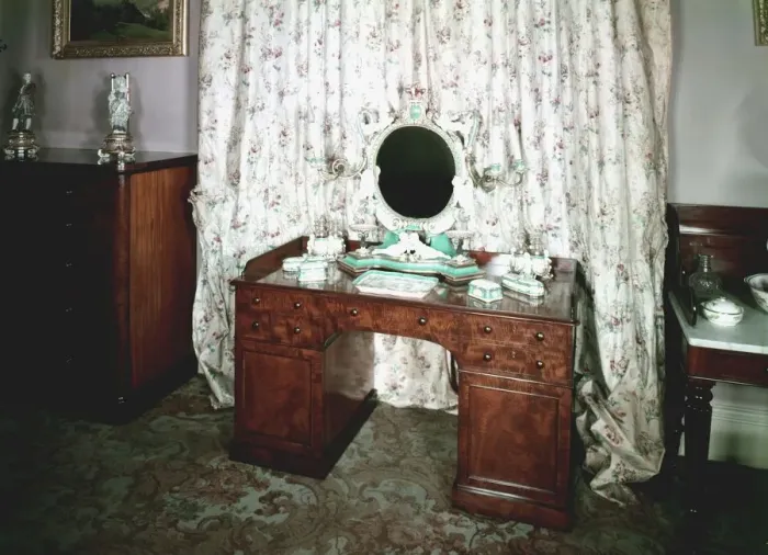 Framed Print : Isle of Wight Osbourne Queen Victorias Bedroom Framed Print : Isle of Wight Osbourne Queen Victorias Bedroom