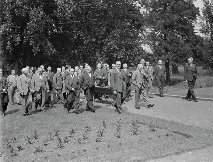 Framed Print : Kent Federation Ratepayers at Sidcup, Kent - Residents Association Framed Print : Kent Federation Ratepayers at Sidcup, Kent - Residents Association