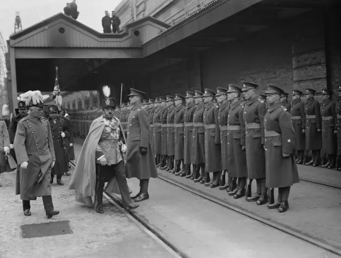Framed Print : King Amanullah inspecting the Guard of Honour at Dover. 13 March 1928