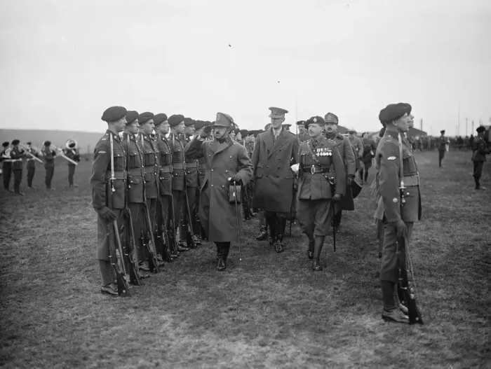 Framed Print : King Amanullah watches tank battle at Lulworth, Dorset. 20 March 1928 King Amanullah