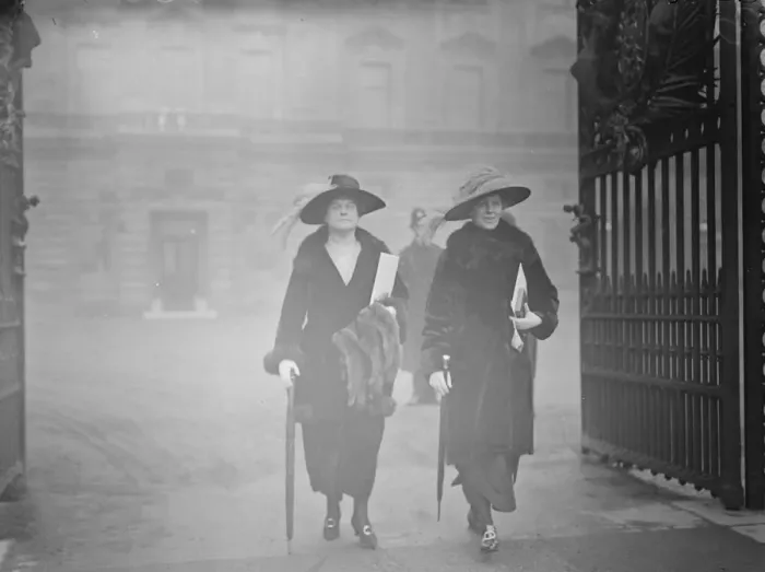 Framed Print : King holds an investiture. Mrs Hudson Lyall, DBE ( left ), and Mrs Caroline Bridgman Framed Print : King holds an investiture. Mrs Hudson Lyall, DBE ( left ), and Mrs Caroline Bridgman