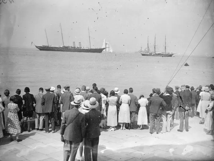 Framed Print : The King and Queen board Royal Yacht for holiday afloat. The King and Queen arriving