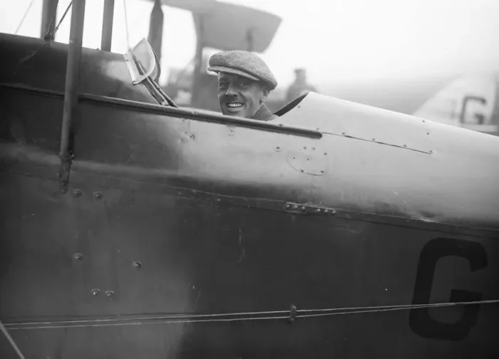 Framed Print : The Kings Cup Air Race. Captain F G M Sparks. 9 July 1926 Framed Print : The Kings Cup Air Race. Captain F G M Sparks. 9 July 1926