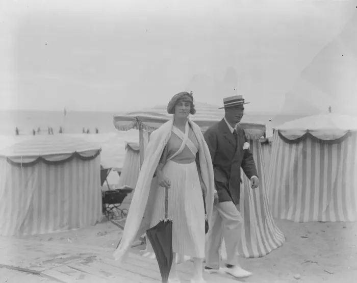 Framed Print : Well known Society people at Deauville. Lady Pedler returning from a bathe. 8