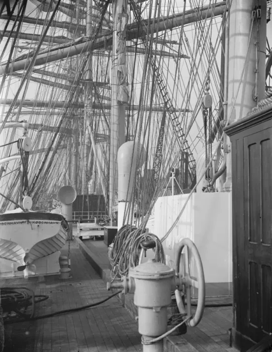 Framed Print : The Kobenhavn, the worlds largest sailing ship, in the Thames A view from Framed Print : The Kobenhavn, the worlds largest sailing ship, in the Thames A view from