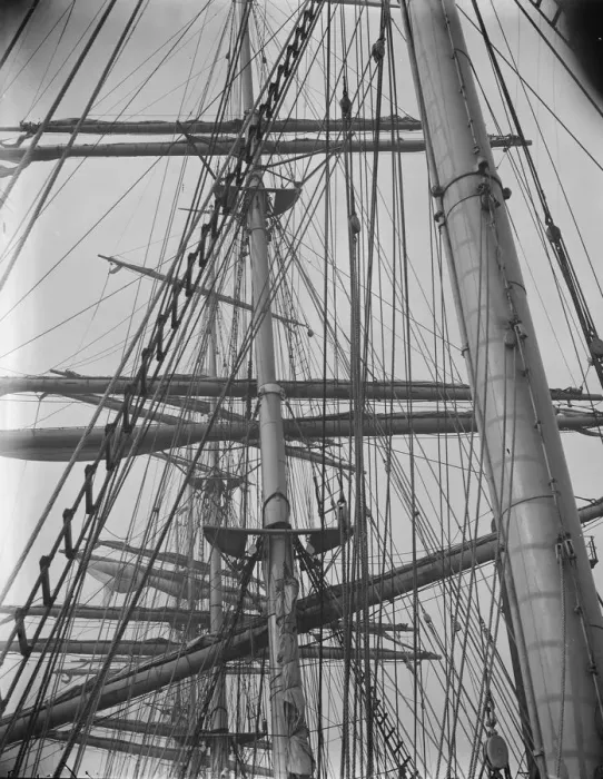 Framed Print : The Kobenhavn, the worlds largest sailing ship, in the Thames A view from Framed Print : The Kobenhavn, the worlds largest sailing ship, in the Thames A view from