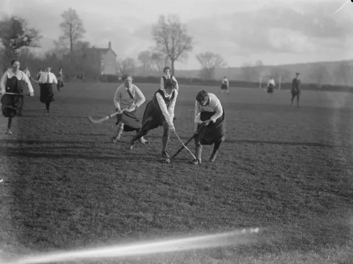 Framed Print : Ladies hockey match at Tiverton, Devon. Tiverton versus Cullompton