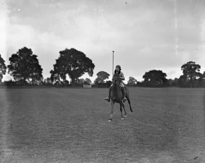 Framed Print : Ladies Polo Players at Spring Hill, Rugby Miss Judy Forwood 1931 Framed Print : Ladies Polo Players at Spring Hill, Rugby Miss Judy Forwood 1931