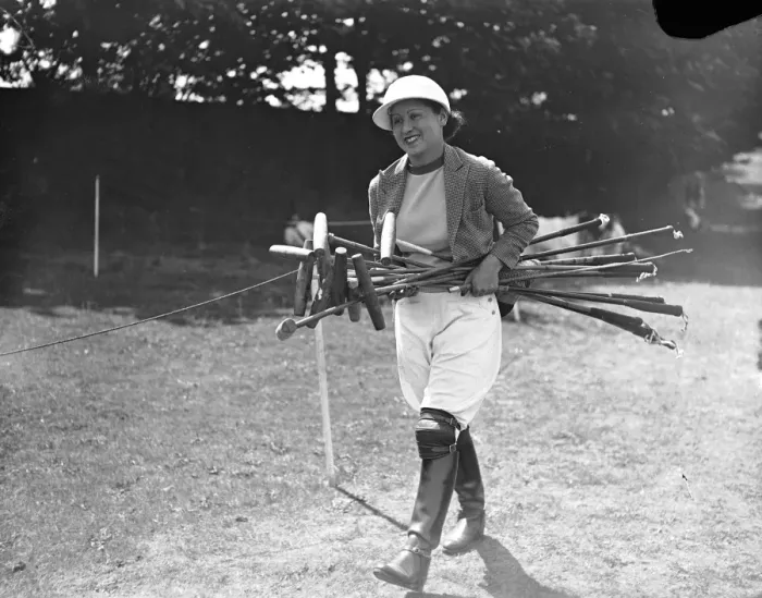 Framed Print : Ladies Polo at Ranelagh - Oddments versus Valkyrie Miss D Arcy Defries, Captain Framed Print : Ladies Polo at Ranelagh - Oddments versus Valkyrie Miss D Arcy Defries, Captain