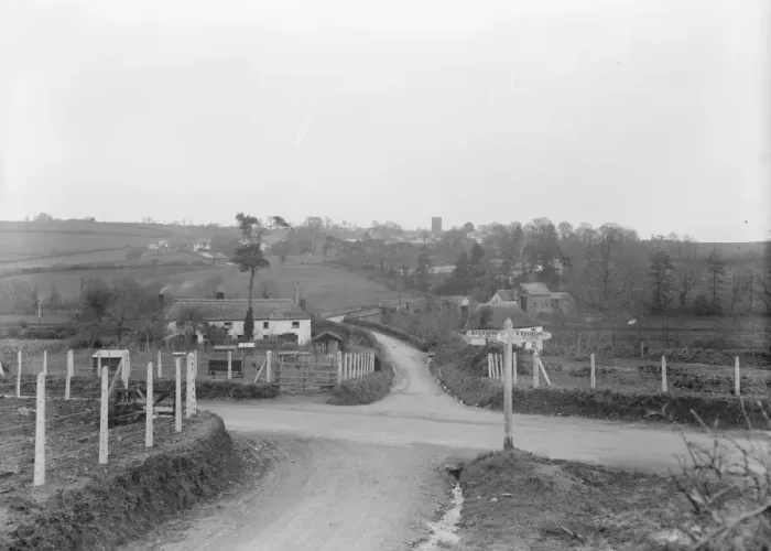 Framed Print : Lapford in Mid Devon 1925 Framed Print : Lapford in Mid Devon 1925