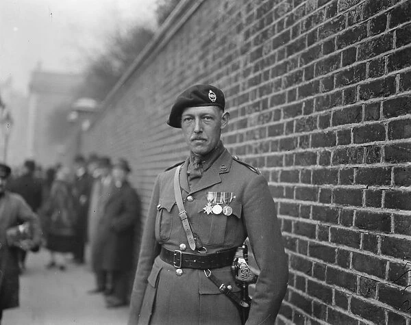 Levee at St Jamess Palace. Lt J W Bingham leaving. He is seen wearing the new