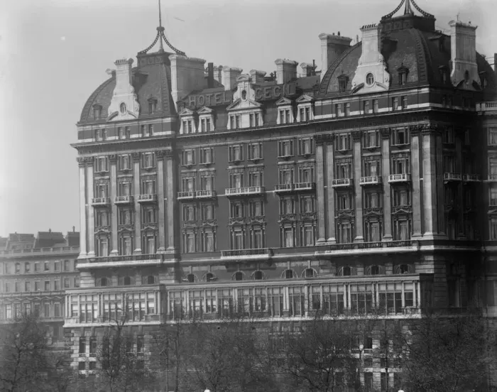 Framed Print : London Hotel Cecil from the embankment. April 1927 Framed Print : London Hotel Cecil from the embankment. April 1927