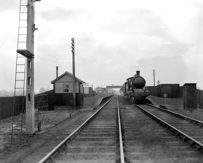 Framed Print : London and North Eastern Railway Wetherby Racecourse Station. 31 October 1924 Framed Print : London and North Eastern Railway Wetherby Racecourse Station. 31 October 1924