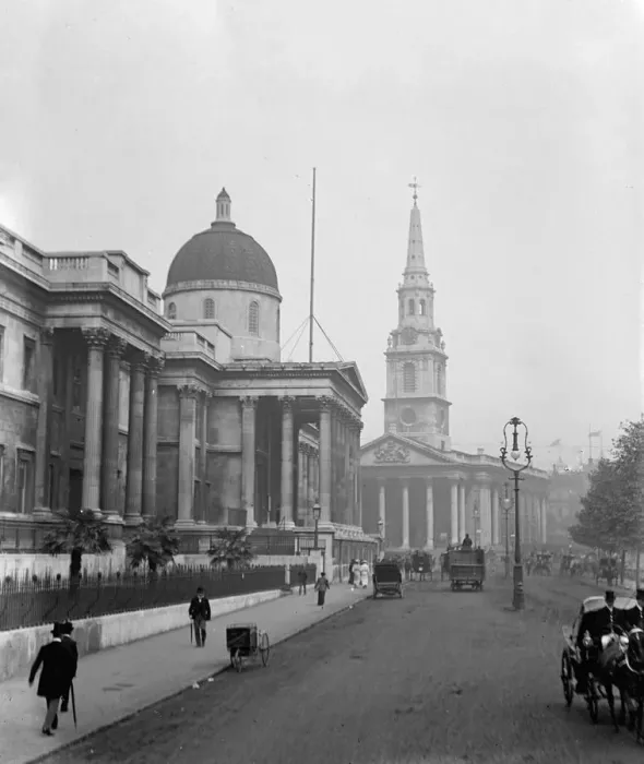 Framed Print : London. St Martins In The Field near Trafalgar Square, Westminster, London Framed Print : London. St Martins In The Field near Trafalgar Square, Westminster, London