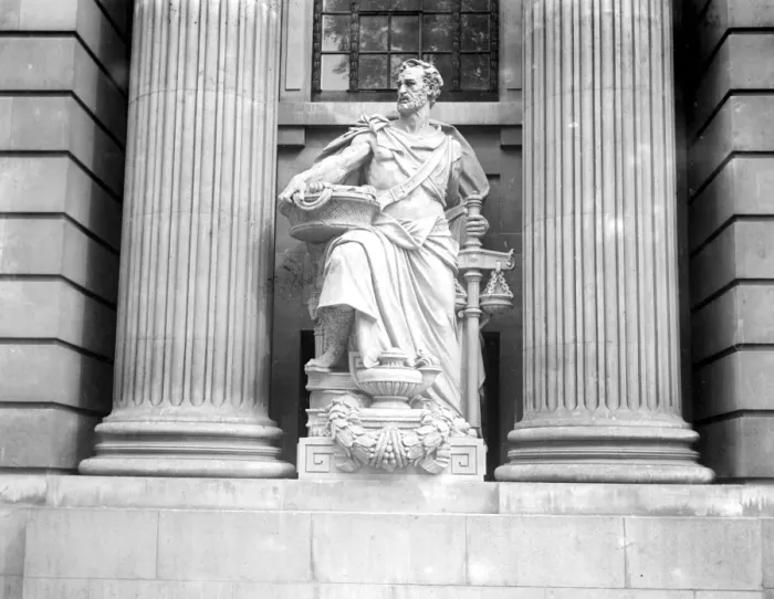Framed Print : London. Statuary of the P. D. A. Building. 7 June 1935 Framed Print : London. Statuary of the P. D. A. Building. 7 June 1935