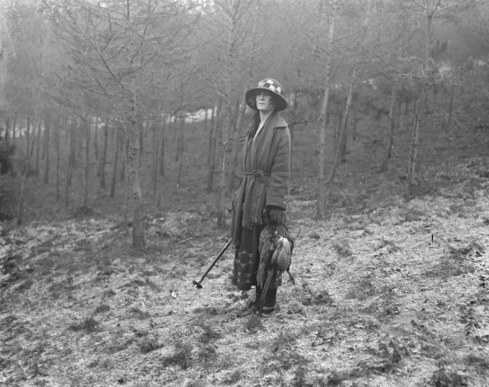 Framed Print : Lord Denmans shooting party at Balcombe place, Sussex Lady St Oswald. 27 November Framed Print : Lord Denmans shooting party at Balcombe place, Sussex Lady St Oswald. 27 November