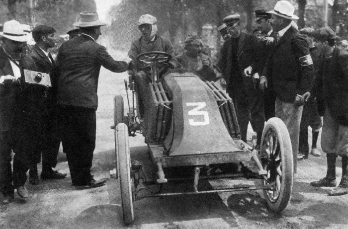 Framed Print : Louis Renault arrive at Bordeaux Framed Print : Louis Renault arrive at Bordeaux