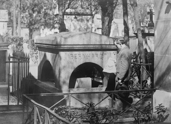 Framed Print : Where Madame Sarah Bernhardt was buried The simple family vault in the Pere la Choise cemetary Framed Print : Where Madame Sarah Bernhardt was buried The simple family vault in the Pere la Choise cemetary