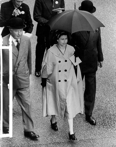 Her Majesty the Queen at Royal Ascot. 20th July 1956