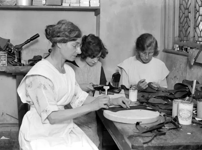 Framed Print : Making of wooden shoe lasts ( W. H. Smith, Sloane Street ). The uppers of shoes being closed Framed Print : Making of wooden shoe lasts ( W. H. Smith, Sloane Street ). The uppers of shoes being closed