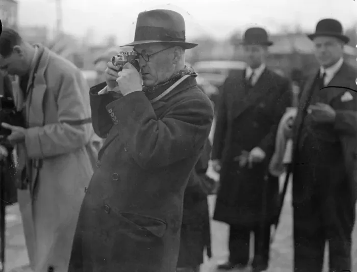 Framed Print : Malcolm Campbell at opening of new Brooklands Road racing courts. Photographs old-time Framed Print : Malcolm Campbell at opening of new Brooklands Road racing courts. Photographs old-time
